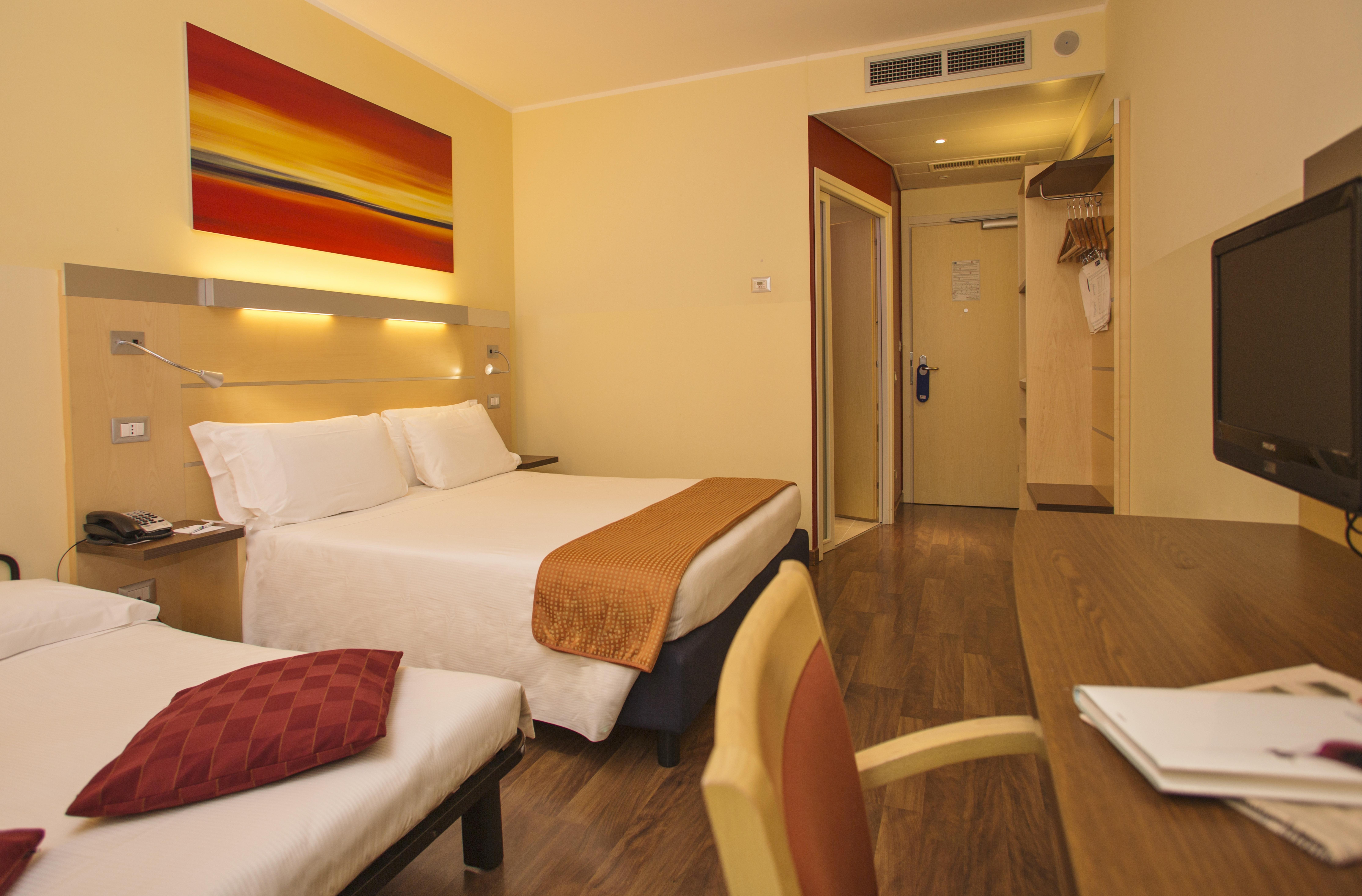 Express Milan-malpensa Airport By Ihg