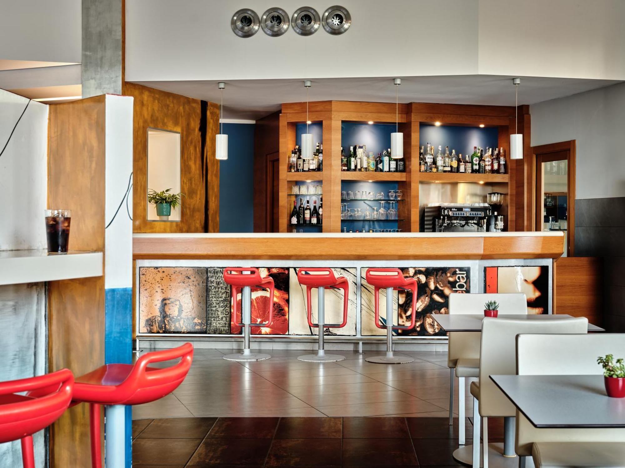 Express Milan-malpensa Airport By Ihg Somma Lombardo