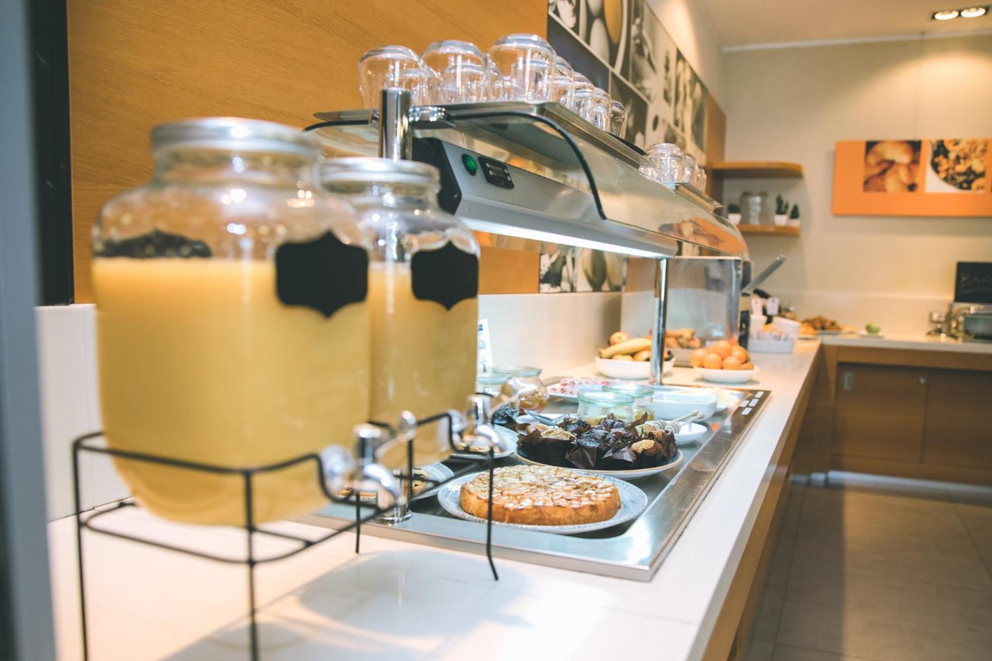 Hotel Express Milan-malpensa Airport By Ihg 3*