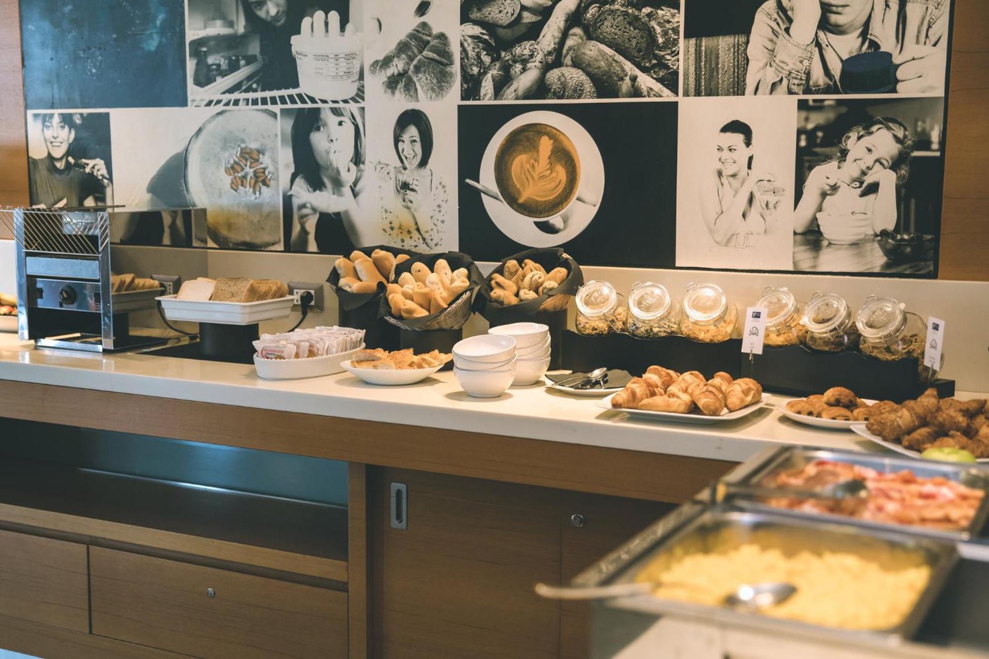 Express Milan-malpensa Airport By Ihg Hotel