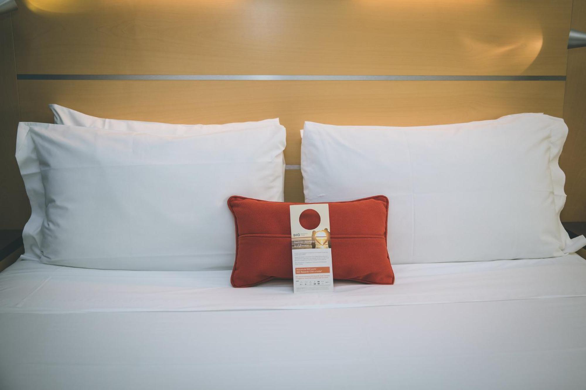 Hotel Express Milan-malpensa Airport By Ihg Somma Lombardo