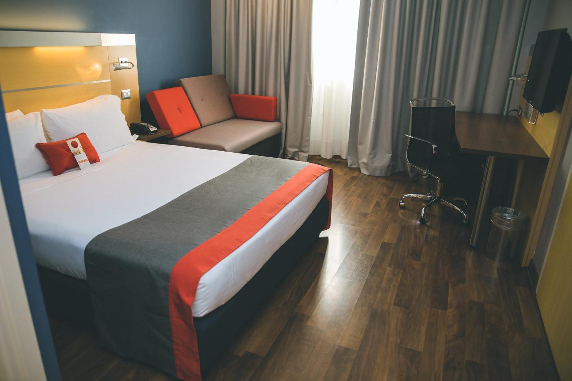 Express Milan-malpensa Airport By Ihg 3*
